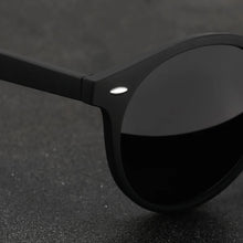 Load image into Gallery viewer, 2 Piece Fashion Vintage Men's Round Sunglasses