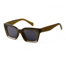 Load image into Gallery viewer, WHO CUTIE Vintage Oversized Transparent Women&#39;s Sunglasses
