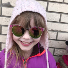 Load image into Gallery viewer, RILIXES Kids Girl Cat Eye Sunglasses - Sunglass Associates